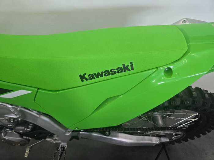 2025 Kawasaki KX450 Green