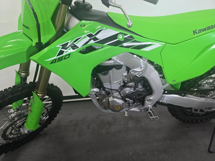 2025 Kawasaki KX450 Green