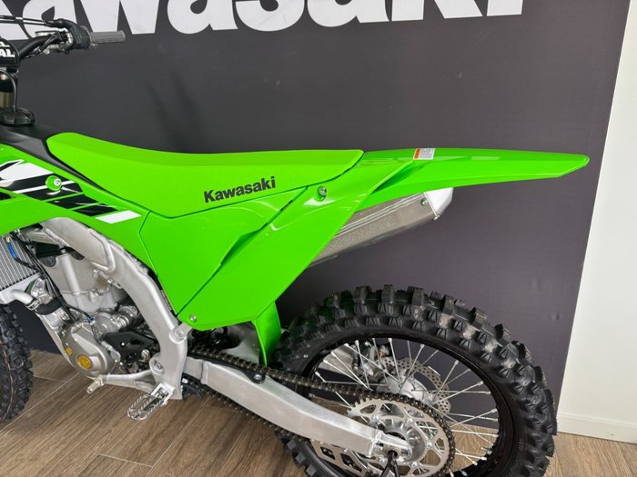 2025 Kawasaki KX450 Green