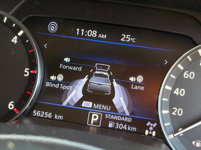 2023 Nissan Navara ST-X