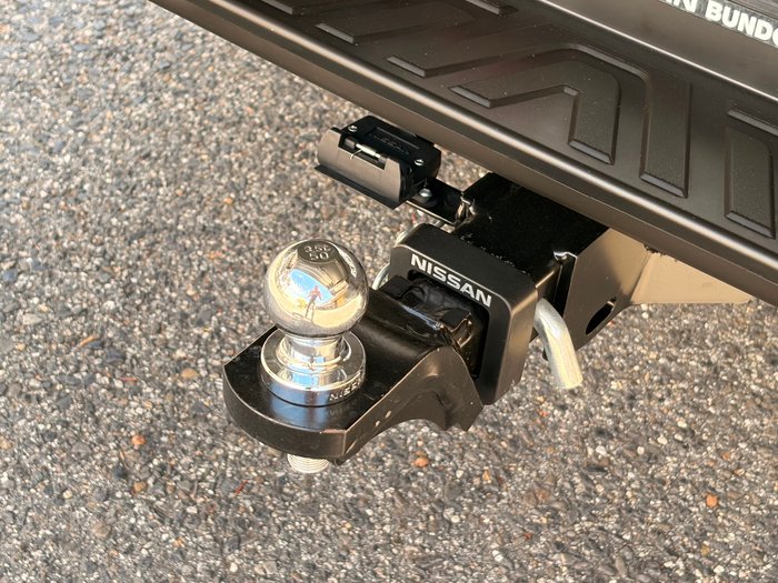 2023 Nissan Navara ST-X