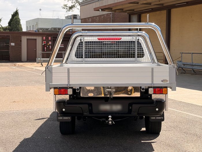 2023 Nissan Navara ST-X