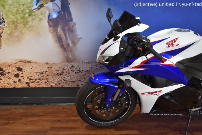2011 Honda CBR600RR White