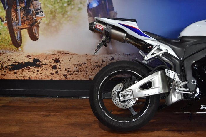 2011 Honda CBR600RR White