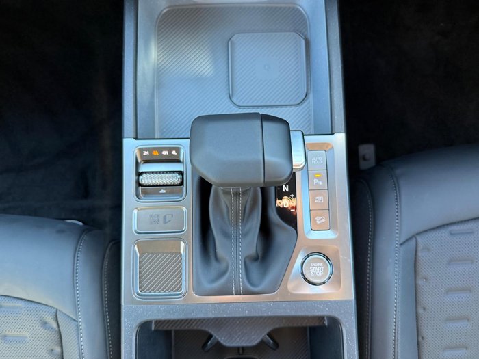 2025 Kia Tasman SX+