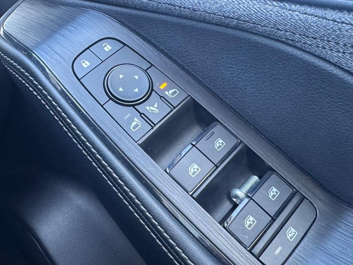 2023 Nissan X-TRAIL ST