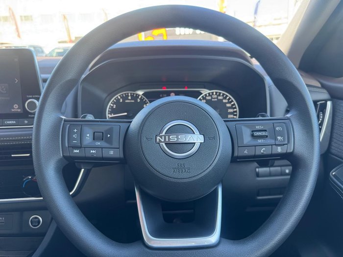 2023 Nissan X-TRAIL ST