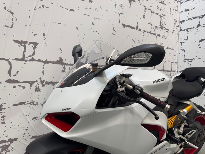 2020 Ducati Panigale V2 Panigale White
