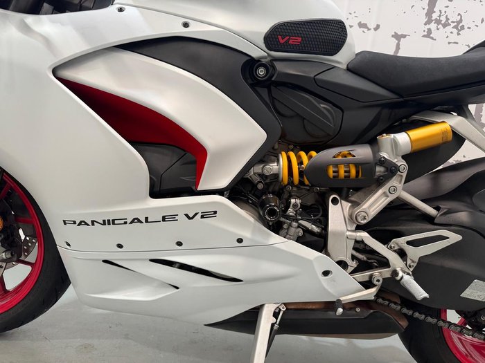 2020 Ducati Panigale V2 Panigale White