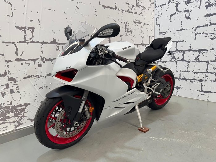 2020 Ducati Panigale V2 Panigale White