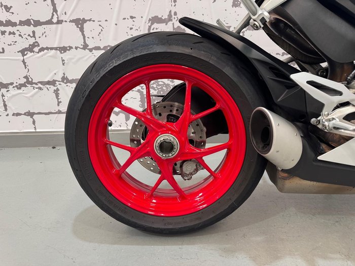 2020 Ducati Panigale V2 Panigale White