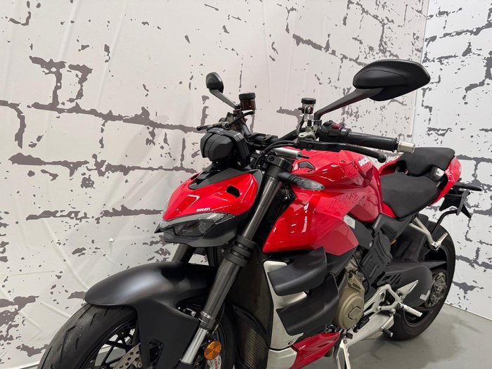 2020 Ducati Streetfighter V4 Streetfighter Red