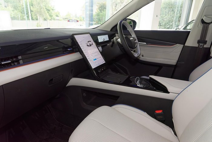 2025 Jaecoo J5 EV Summit