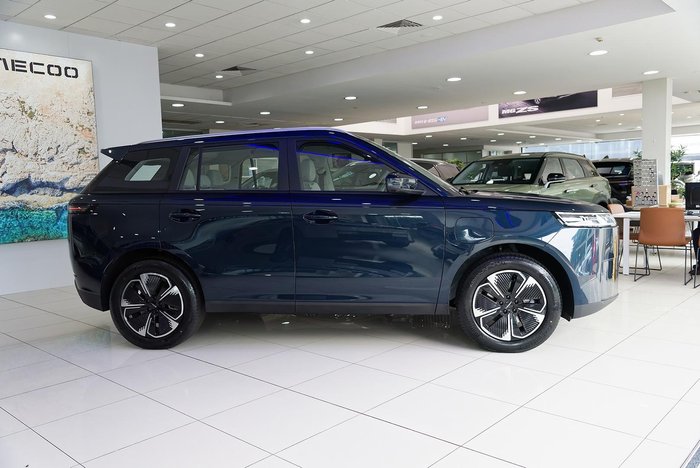 2025 Jaecoo J5 EV Summit