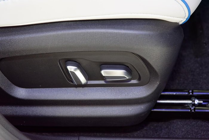 2025 Jaecoo J5 EV Summit