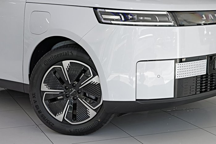 2025 Jaecoo J5 EV Summit