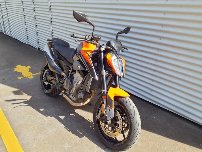 2022 KTM 890 Duke Duke
