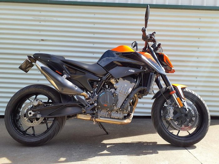 2022 KTM 890 Duke Duke