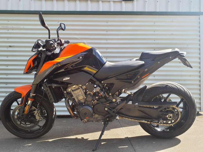 2022 KTM 890 Duke Duke
