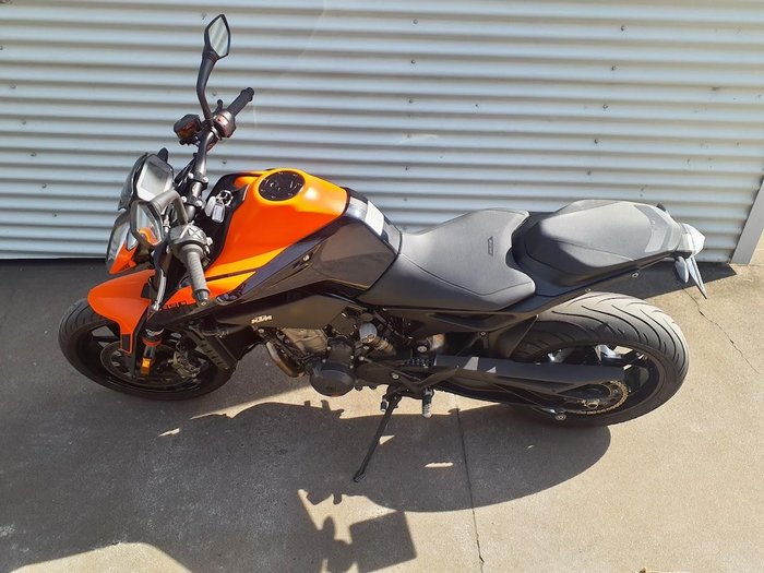 2022 KTM 890 Duke Duke