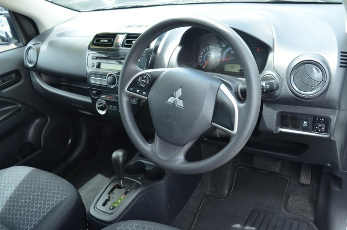 2015 Mitsubishi Mirage ES