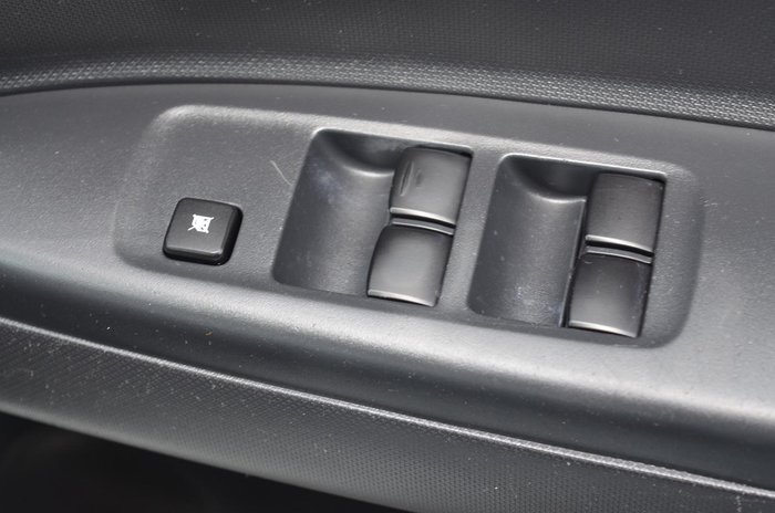 2015 Mitsubishi Mirage ES