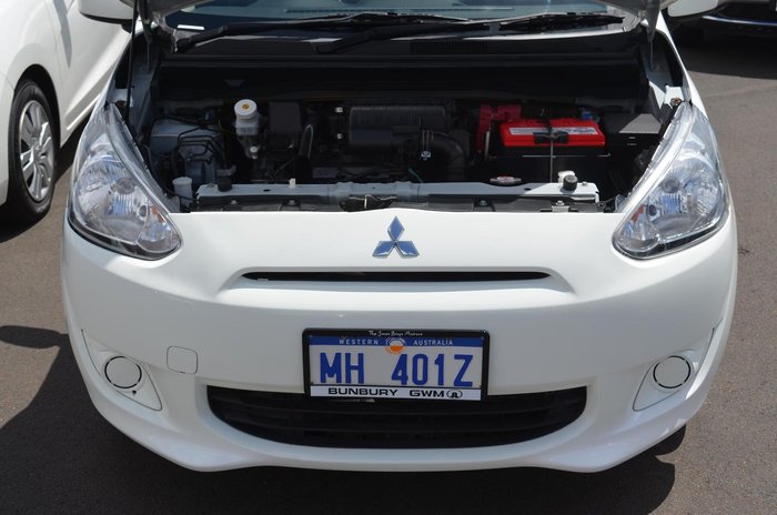 2015 Mitsubishi Mirage ES