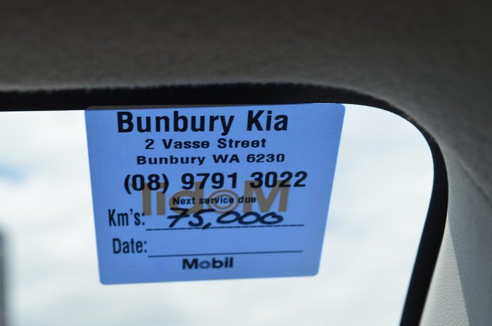 2015 Mitsubishi Mirage ES