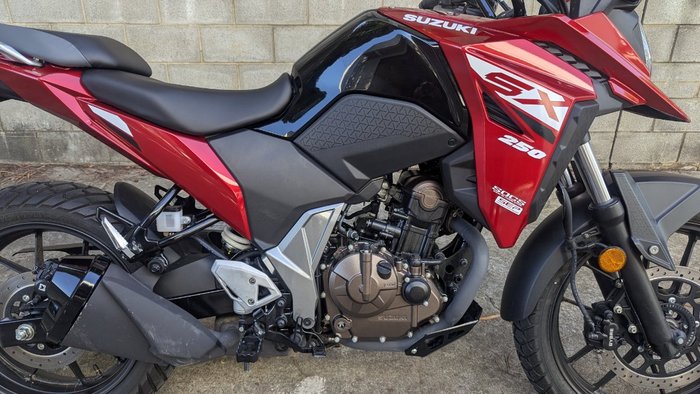 2025 Suzuki V-STROM 250SX (DS250RL) Red