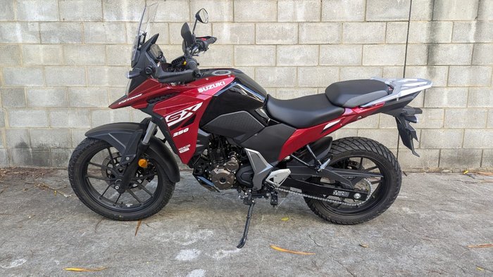 2025 Suzuki V-STROM 250SX (DS250RL) Red