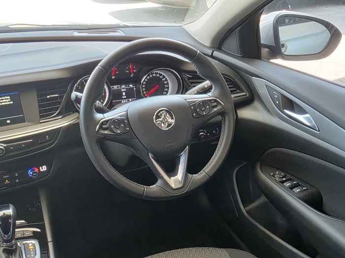 2019 Holden Commodore LT