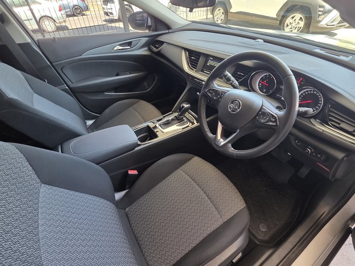 2019 Holden Commodore LT