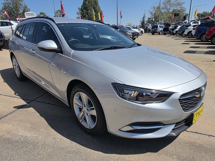2019 Holden Commodore LT