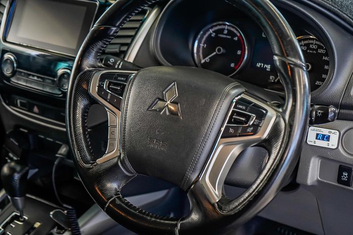 2016 Mitsubishi Triton GLS