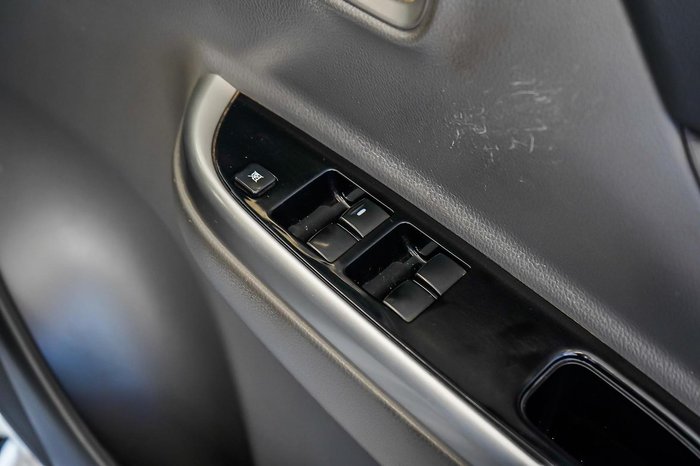 2016 Mitsubishi Triton GLS