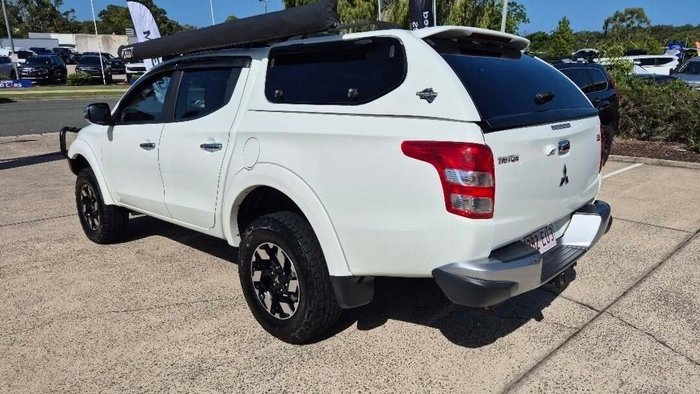 2017 Mitsubishi Triton