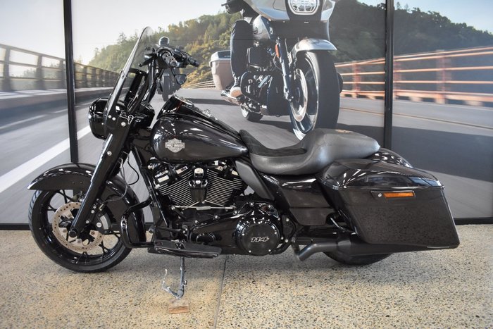2021 Harley-davidson FLHRXS ROAD KING SPECIAL BLACK