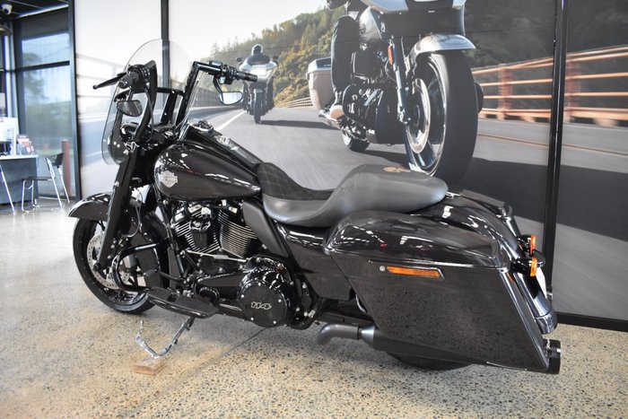 2021 Harley-davidson FLHRXS ROAD KING SPECIAL BLACK