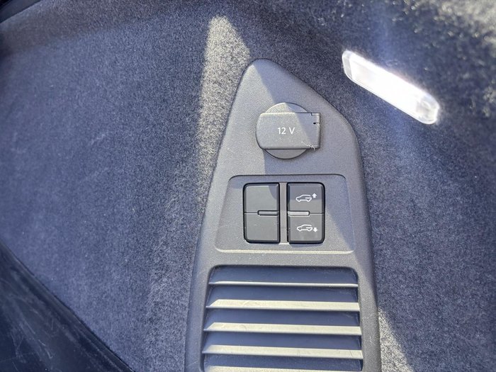 2020 Volkswagen Touareg 210TDI R-Line