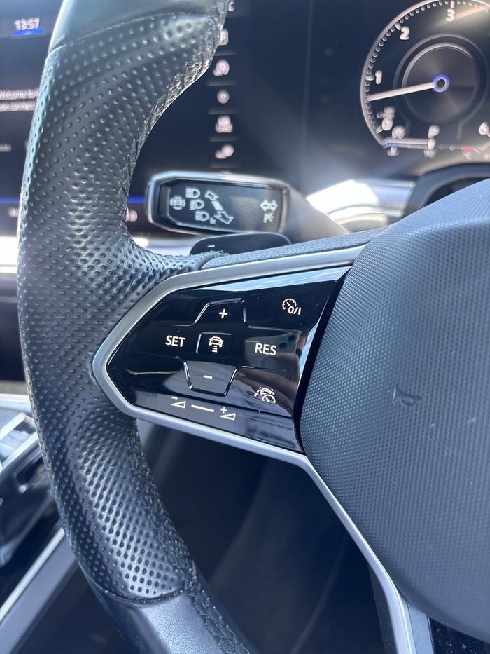 2020 Volkswagen Touareg 210TDI R-Line