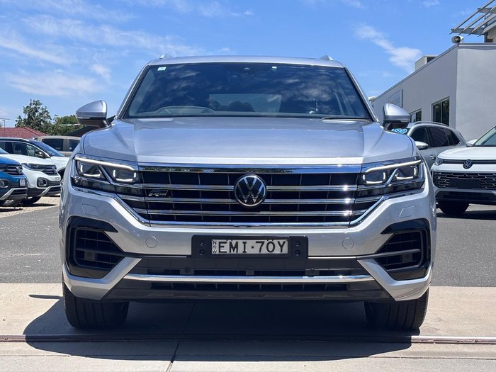2020 Volkswagen Touareg 210TDI R-Line