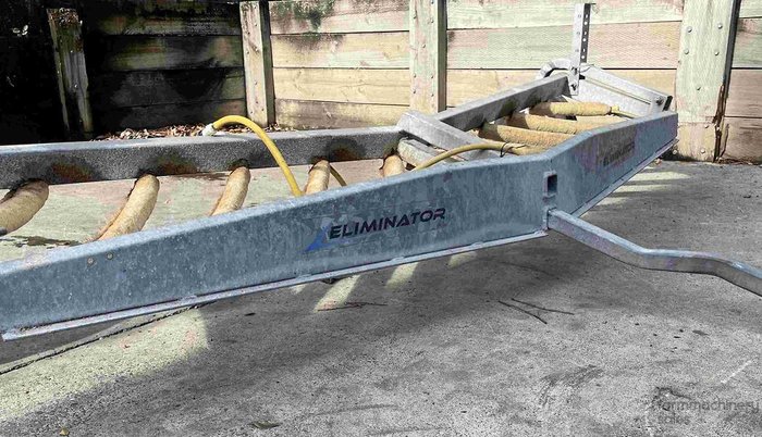 2010 C-Dax Eliminator Weed Wiper White