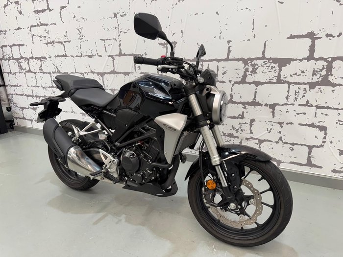 2019 Honda CB300R (CB300RA) CB300 Black