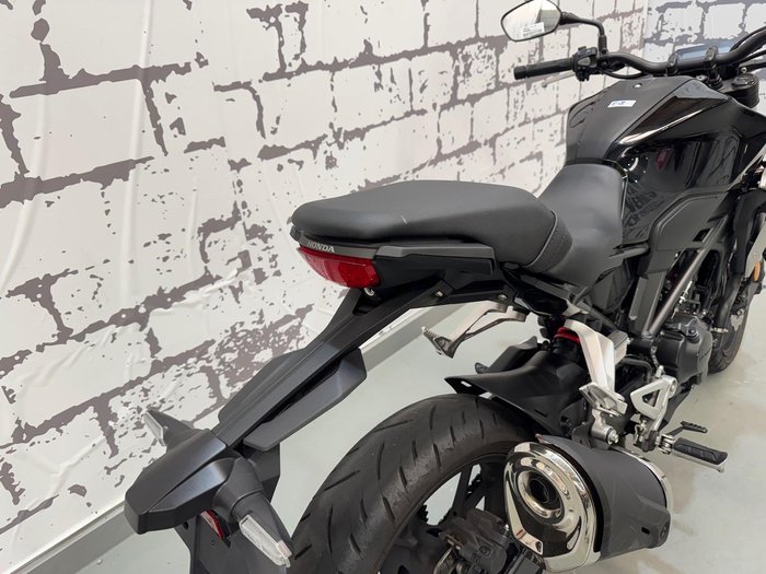 2019 Honda CB300R (CB300RA) CB300 Black