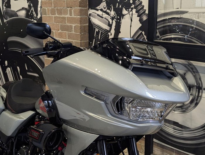 2025 Harley-Davidson CVO Road Glide ST 121 (FLTRXSTSE) Touring Silver