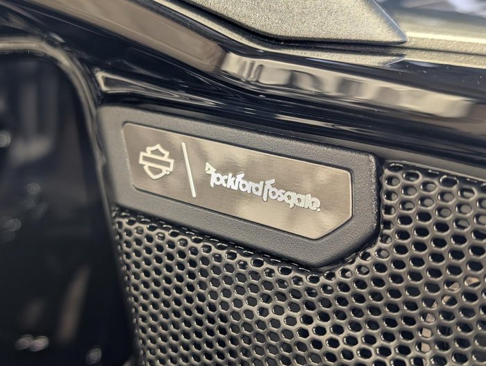 2025 Harley-Davidson CVO Road Glide ST 121 (FLTRXSTSE) Touring Silver