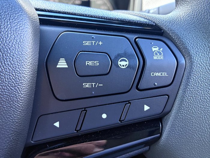 2025 Isuzu D-MAX X-RIDER