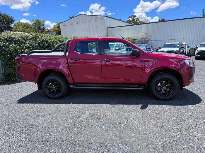 2025 Isuzu D-MAX X-RIDER