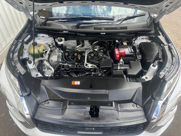 2022 Mitsubishi Outlander LS