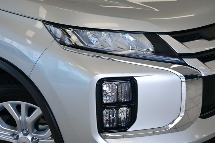 2025 Mitsubishi ASX LS